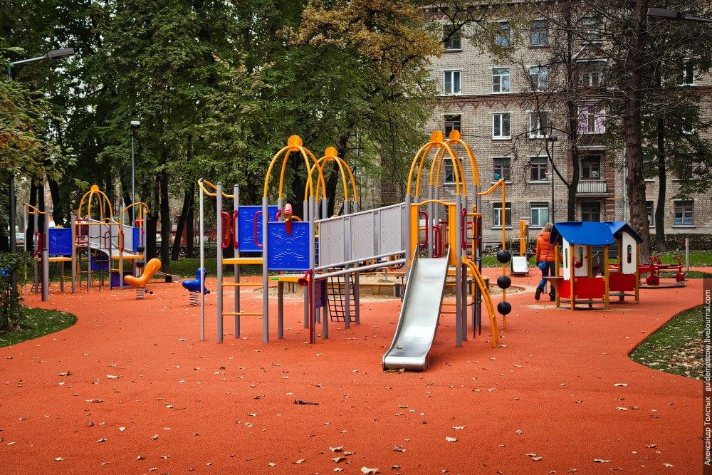"Гончаровский" парк (ул. Руставели)