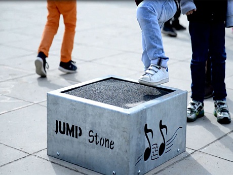 Jump Stone.