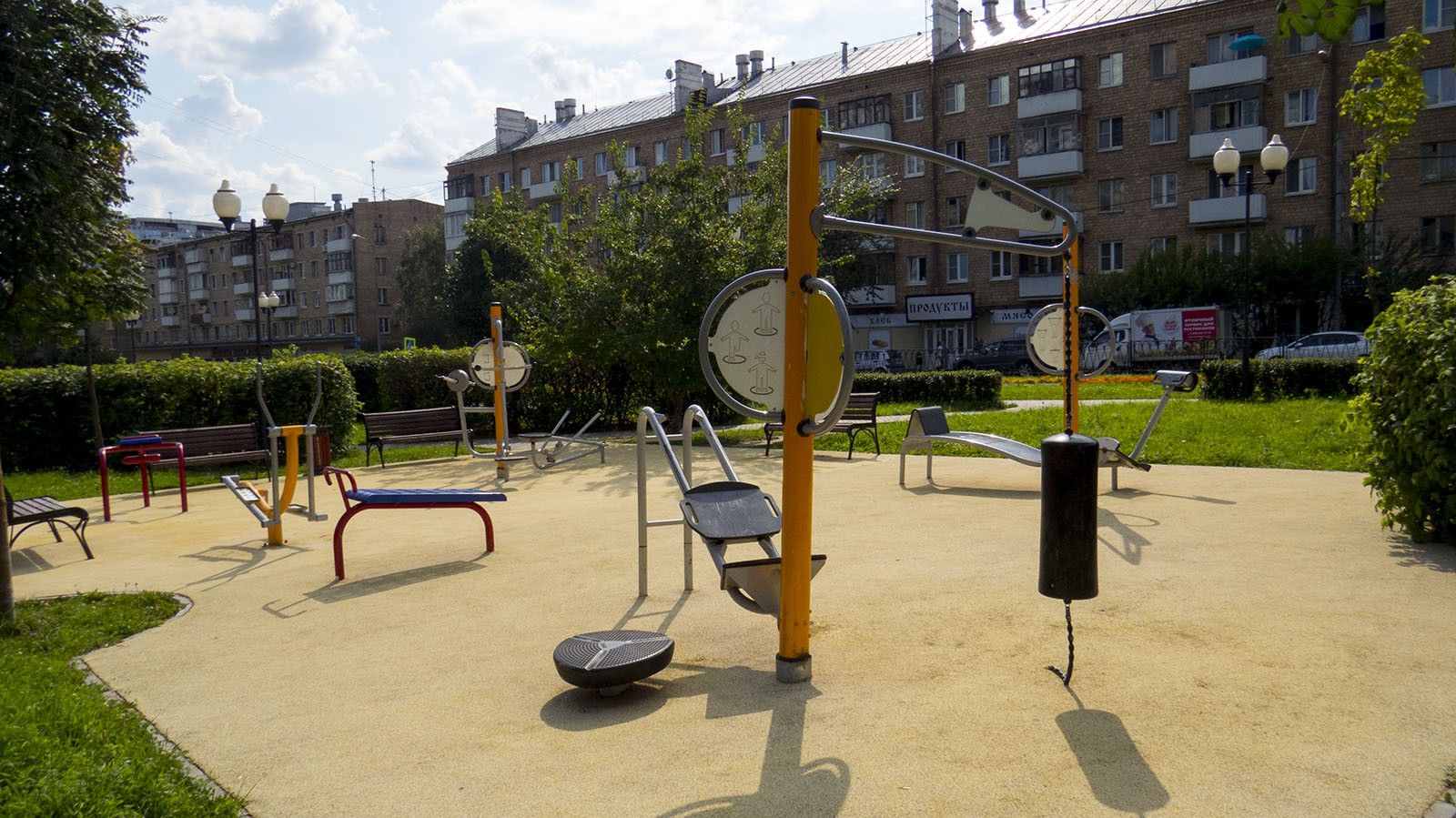 Площадка на ул. Кременчугская, г. Москва