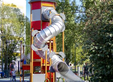 Игровая площадка в сквере по улице Федосьино